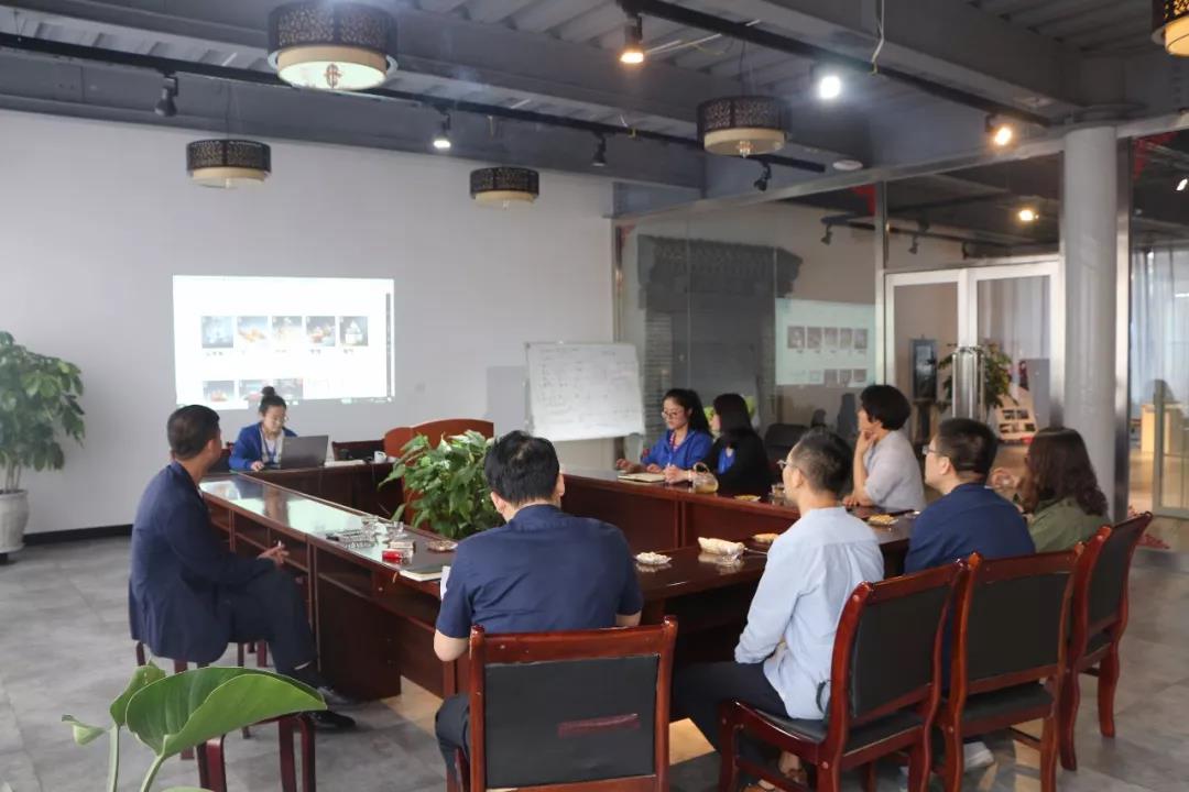 歡迎山西大學商務學院的老師們蒞臨盛大鋼構參觀指導