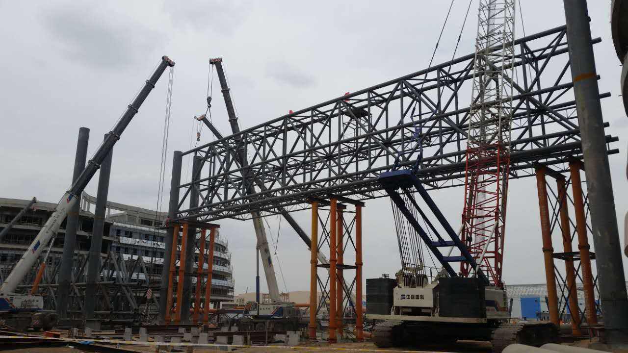 侯馬鋼結(jié)構(gòu)廠(chǎng)房施工